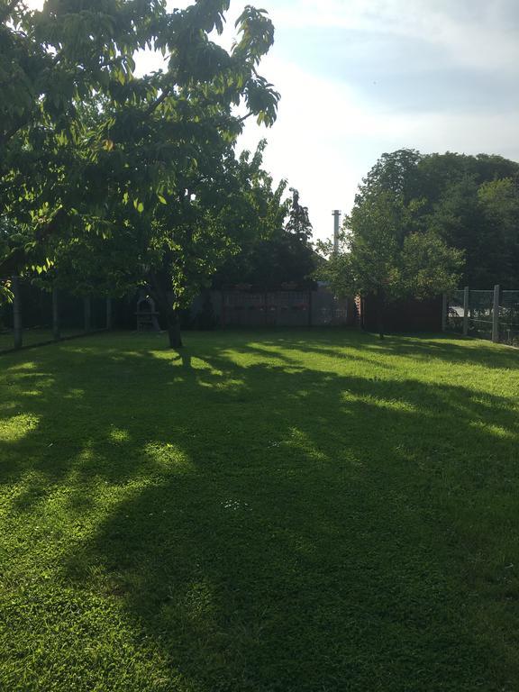 Kristály Apartmanház Sárvár Esterno foto
