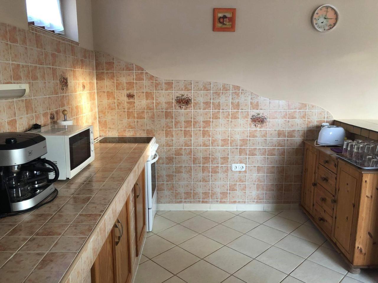 Kristály Apartmanház Sárvár Esterno foto
