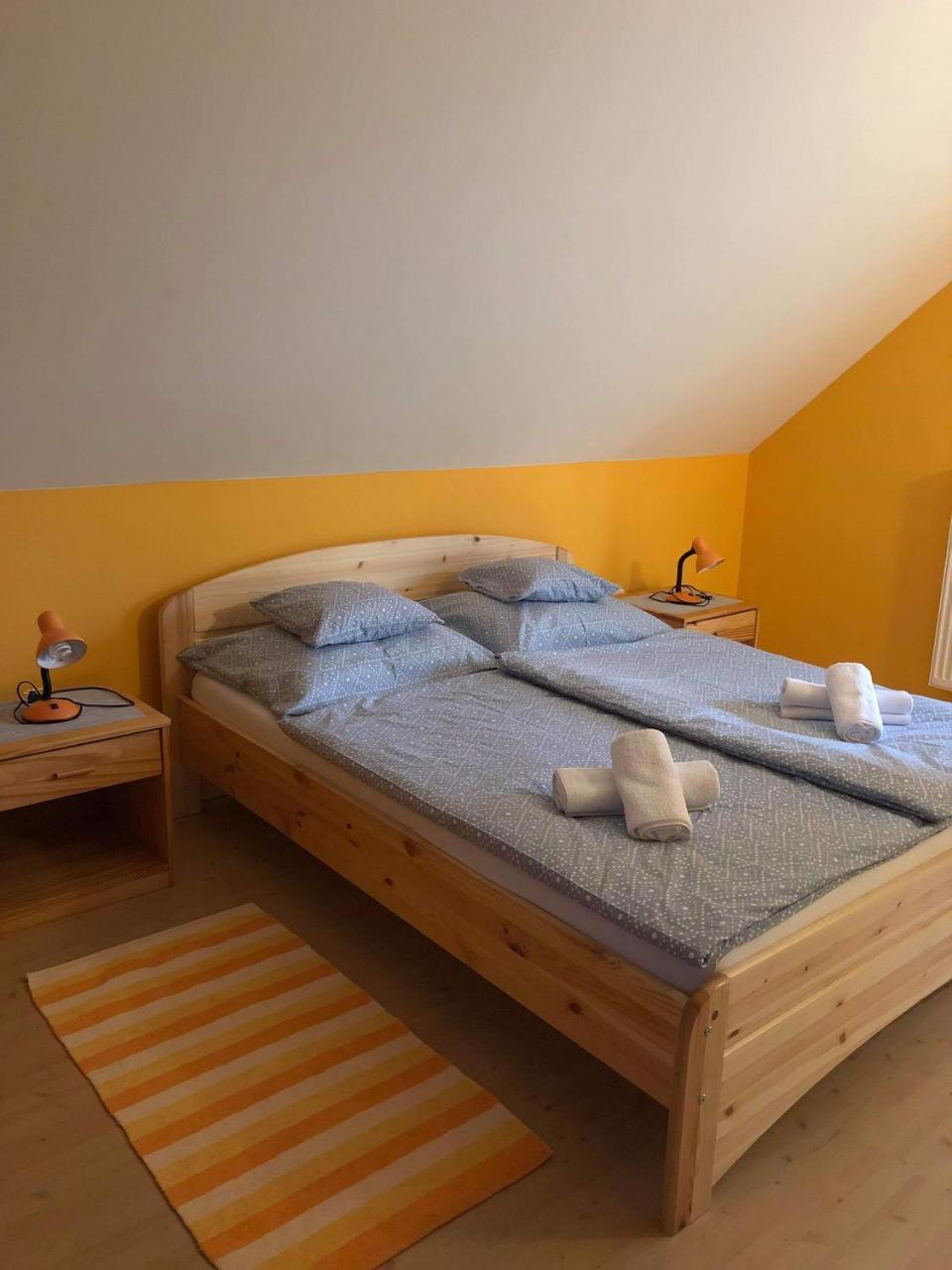 Kristály Apartmanház Sárvár Esterno foto
